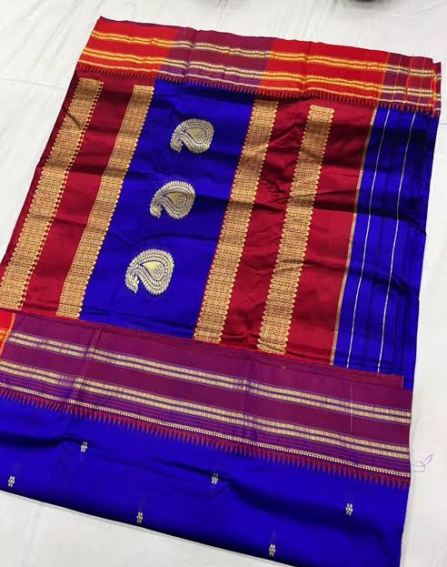 Narayan Peth sarees