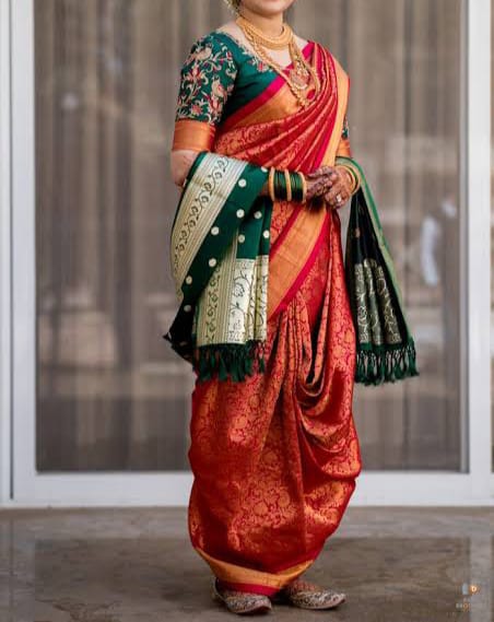 Nauvari Saree